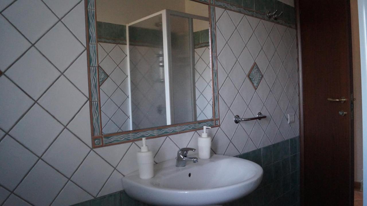 Domo Sara Villa Orosei Bagian luar foto