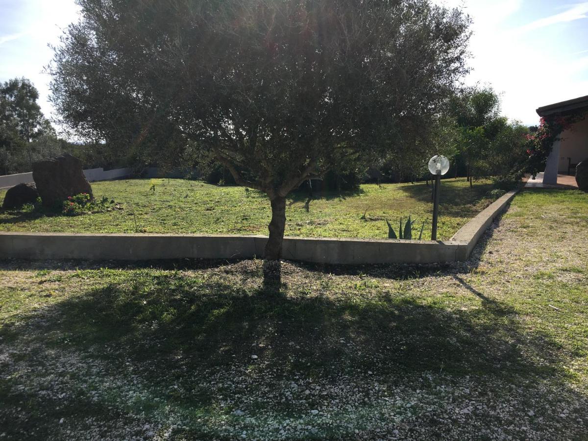 Domo Sara Villa Orosei Bagian luar foto