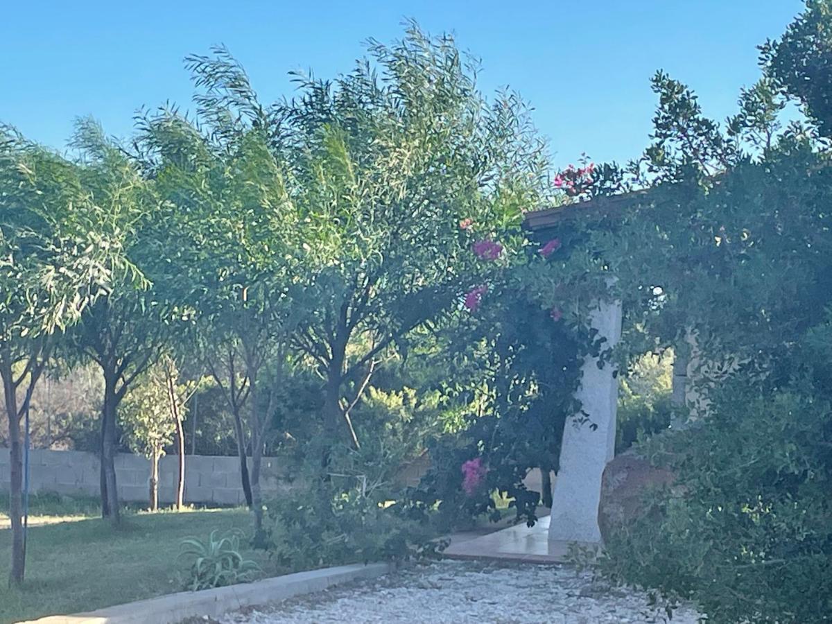 Domo Sara Villa Orosei Bagian luar foto