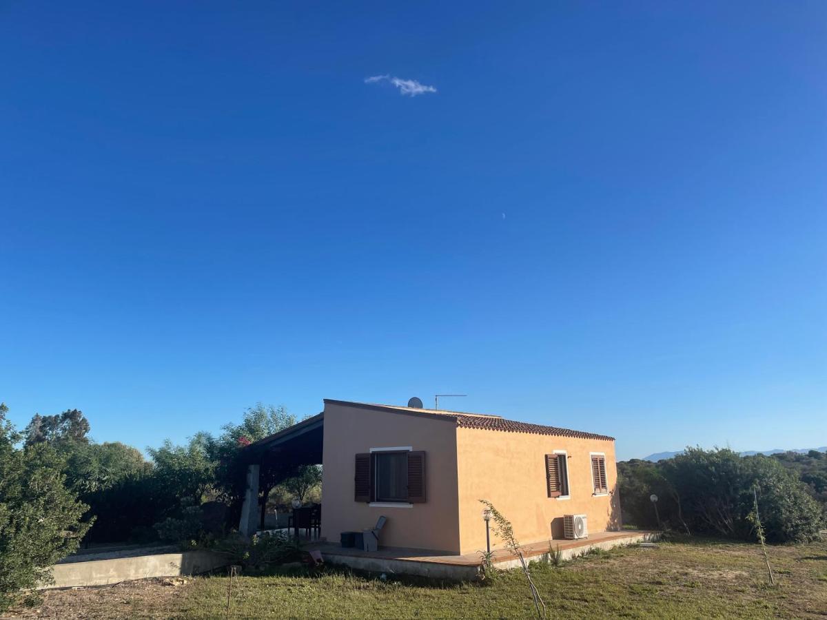 Domo Sara Villa Orosei Bagian luar foto